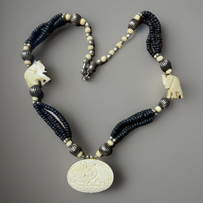 Elephant Black Lava Beads Hand Carved Silver Round Spacers 26” Necklace VGUC